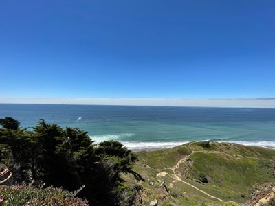 Oceanview Luxury • Hot Tub & Game Room • Near SF