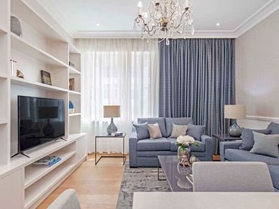 Knightsbridge Deluxe Two Bedroom Apartment