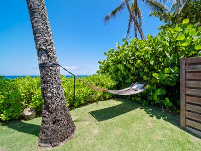 Ocean View Home w/ Oahu beach in the backyard