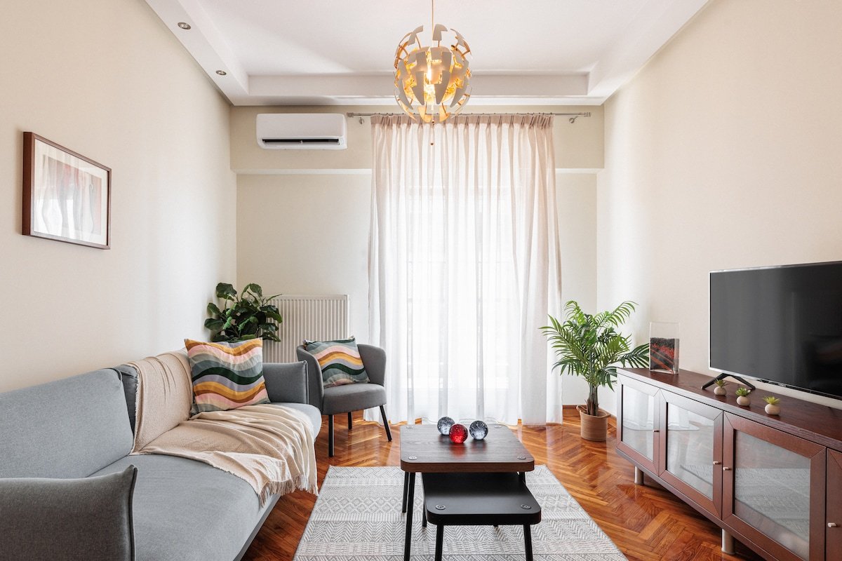 Elysium- White Tower gallery image 5