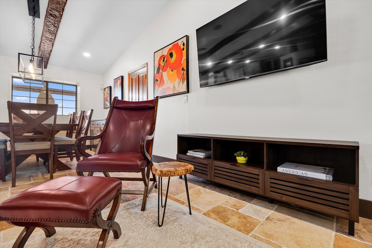 Villa one level resort style gallery image 4