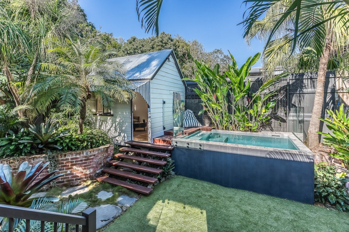 Trendy Retreat with Plunge Pool gallery image 3