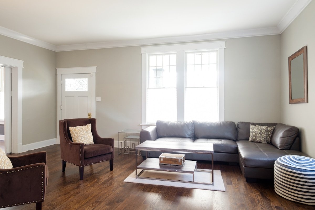 12 South Perfect for Big Groups Downtown Broadway gallery image 4