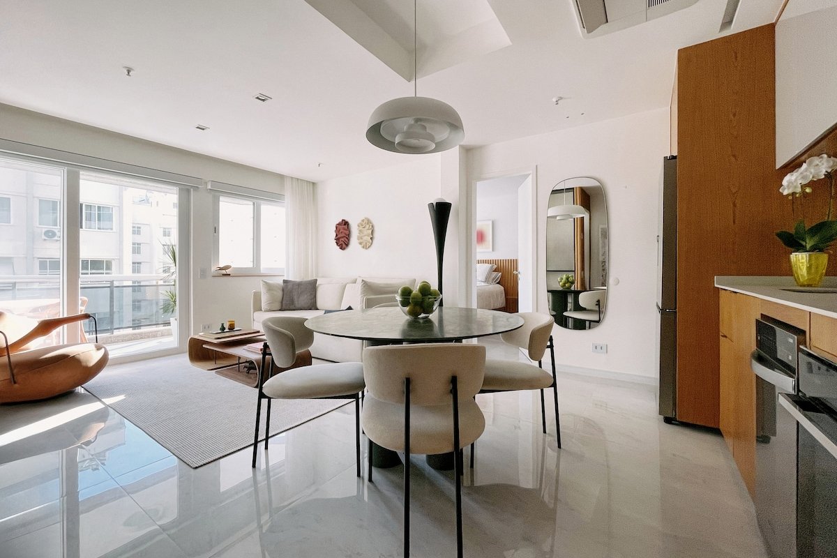 Luxury Apartment, Exclusive Design gallery image 2