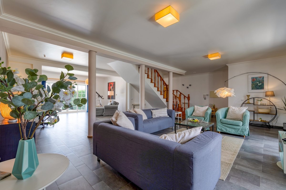 Villa Casa Branca l Spacious Retreat with Pool! gallery image 5