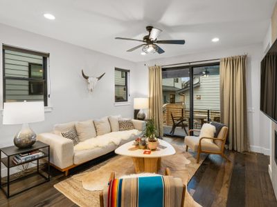 Casa Opa – Immaculate luxury townhome just a few b