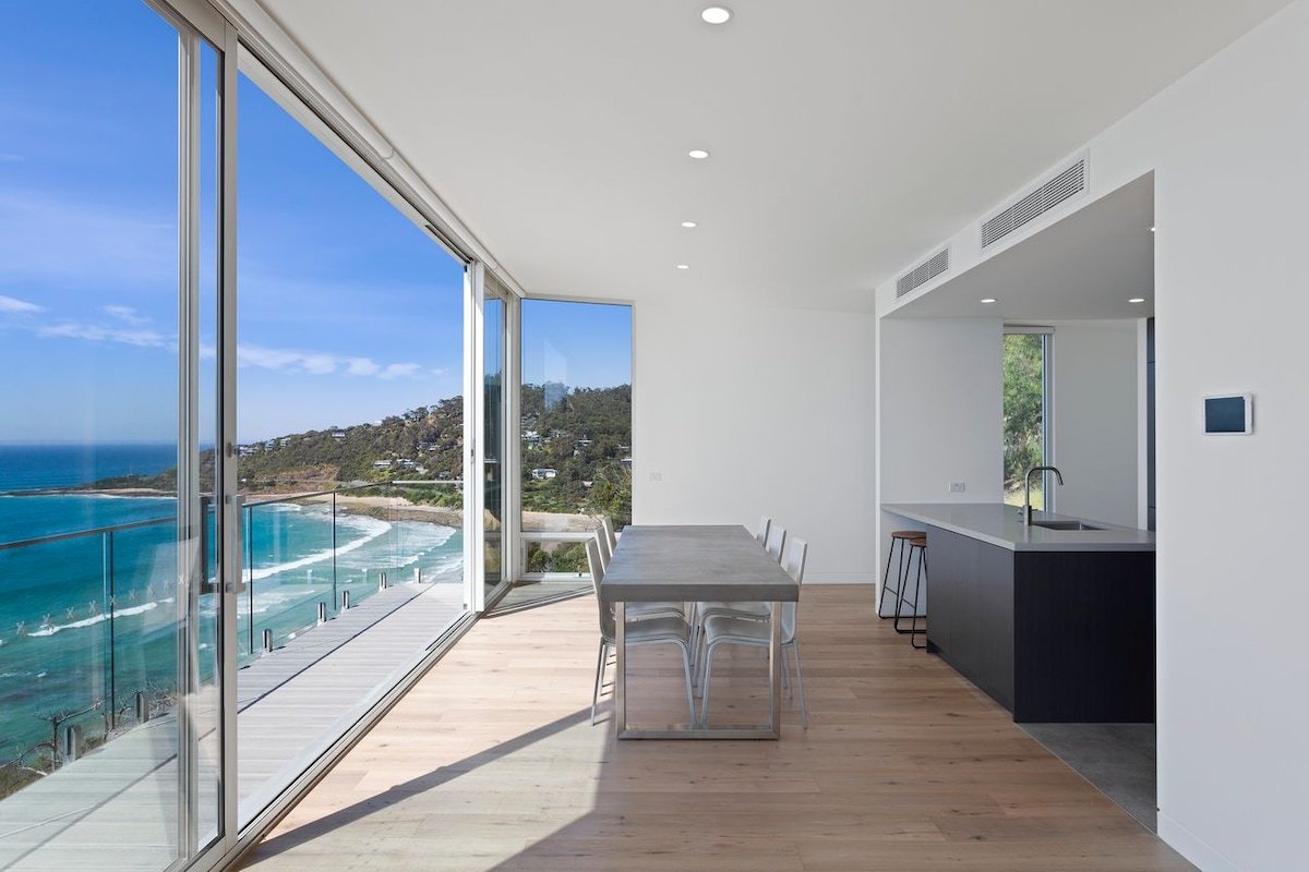 Southpoint – Views for Days on Iluka Avenue gallery image 3