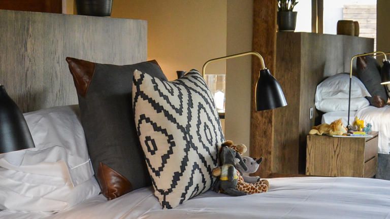 Lion Sands Tinga Lodge Hinkwenu Residence