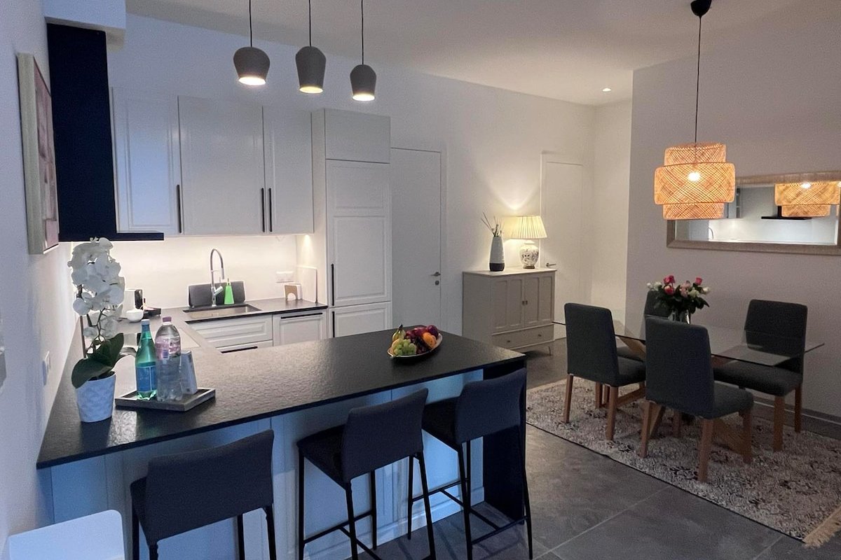 Riga Old Town Luxury Aparthotel | Location & View gallery image 5