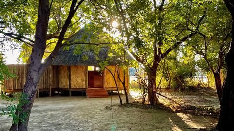 Kuyenda - Kuyenda Chalet