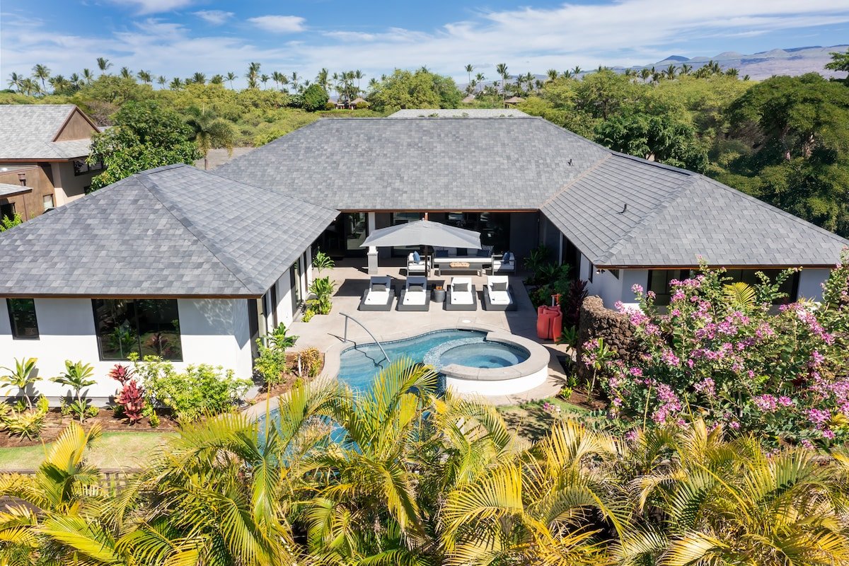 Luxury Nohea home w Pool, Spa & 2 BR Ohana! gallery image 2