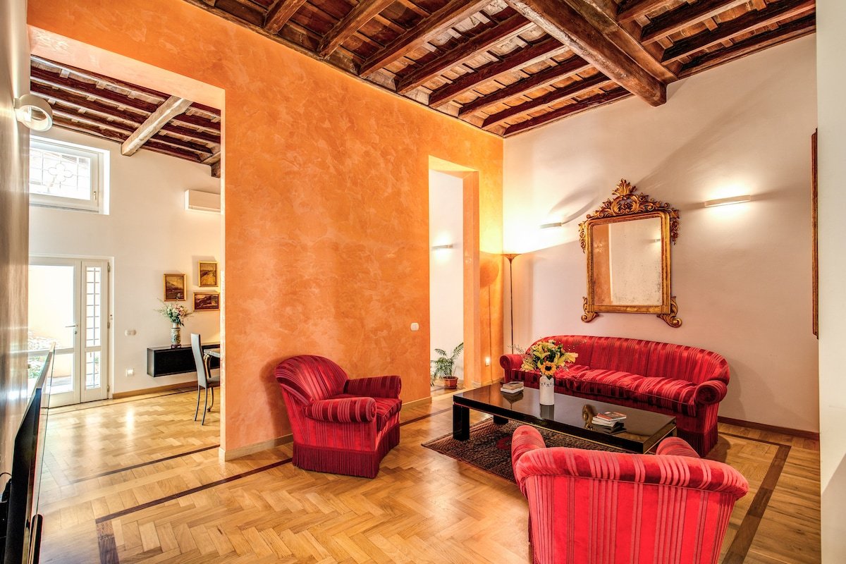 Three double bedrooms in the Trevi Fountain gallery image 2