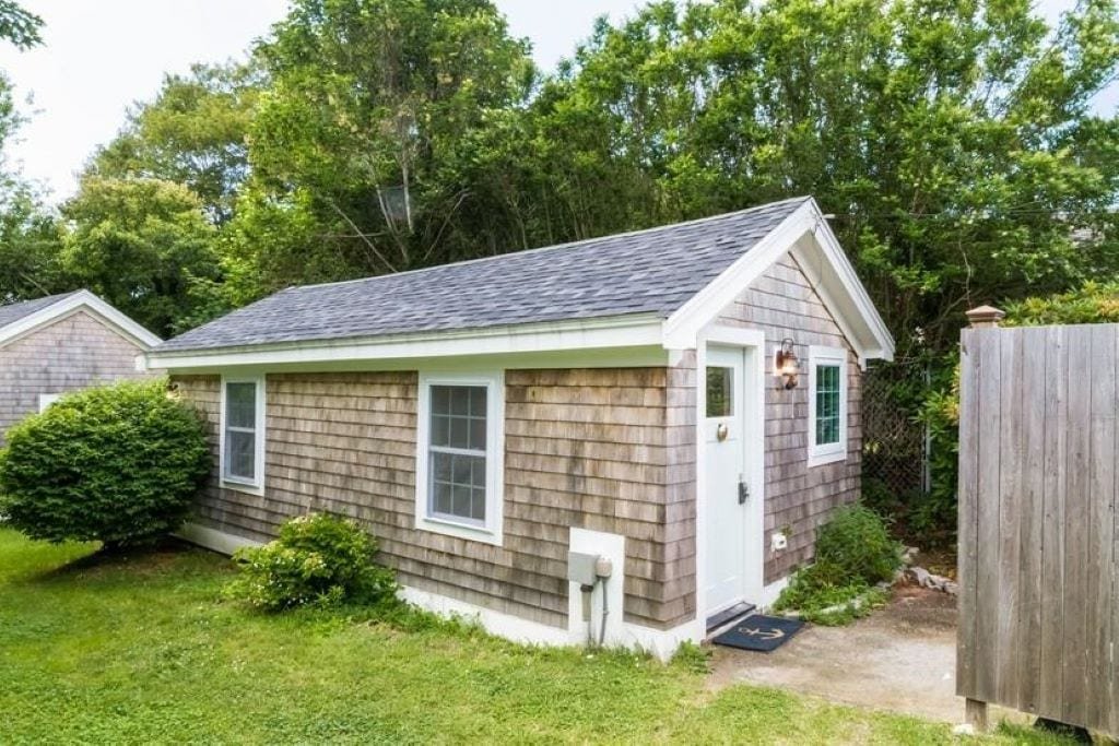 “The Cottages” Middletown/East Newport 3 cottages gallery image 4