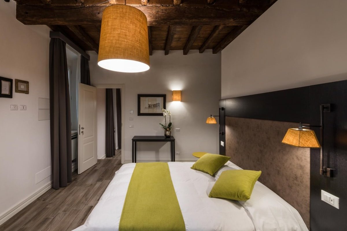 Panisperna Apartment 1 gallery image 5