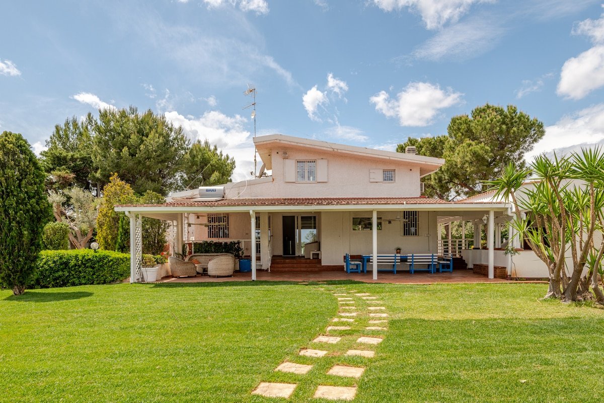 Tenuta Placella in olive grove and private Pool gallery image 5