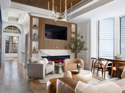 Ultra~Luxe Boston Common Escape | Iconic Park View