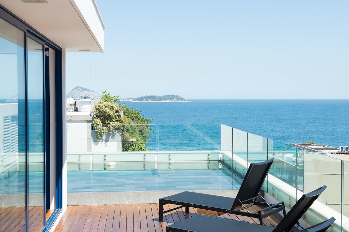 Top Design Penthouse in the Heart of Ipanema gallery image 2