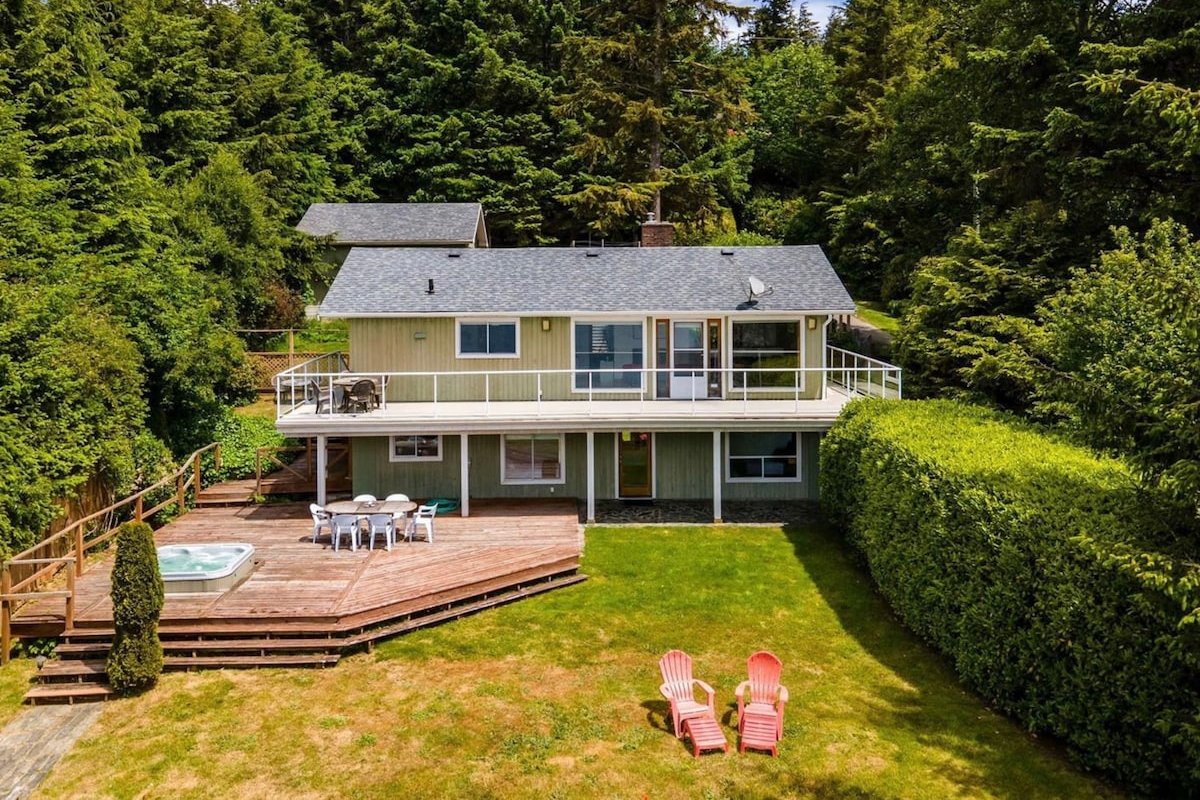 Exclusive Oceanfront 4-bedroom w/ incredible views gallery image 3