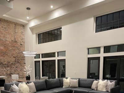 Elegant 4BD/4BA, Walk to French Quarter/Superdome