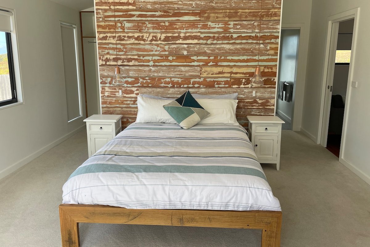 Shelly Beach House and Studio gallery image 4