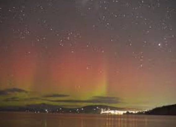 “Treetops Retreat” Sleeps 10, 3 Baths – Peaceful. gallery image 4