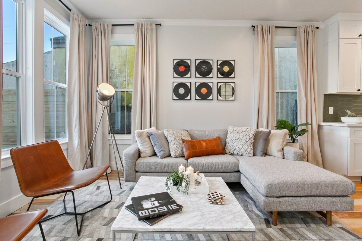 Spacious Mid-Century Oasis | Heated Pool gallery image 3