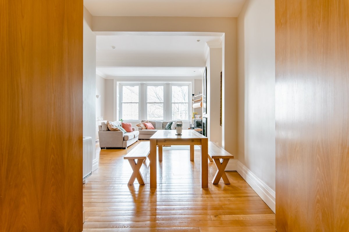 Apartment by Trinity College gallery image 5