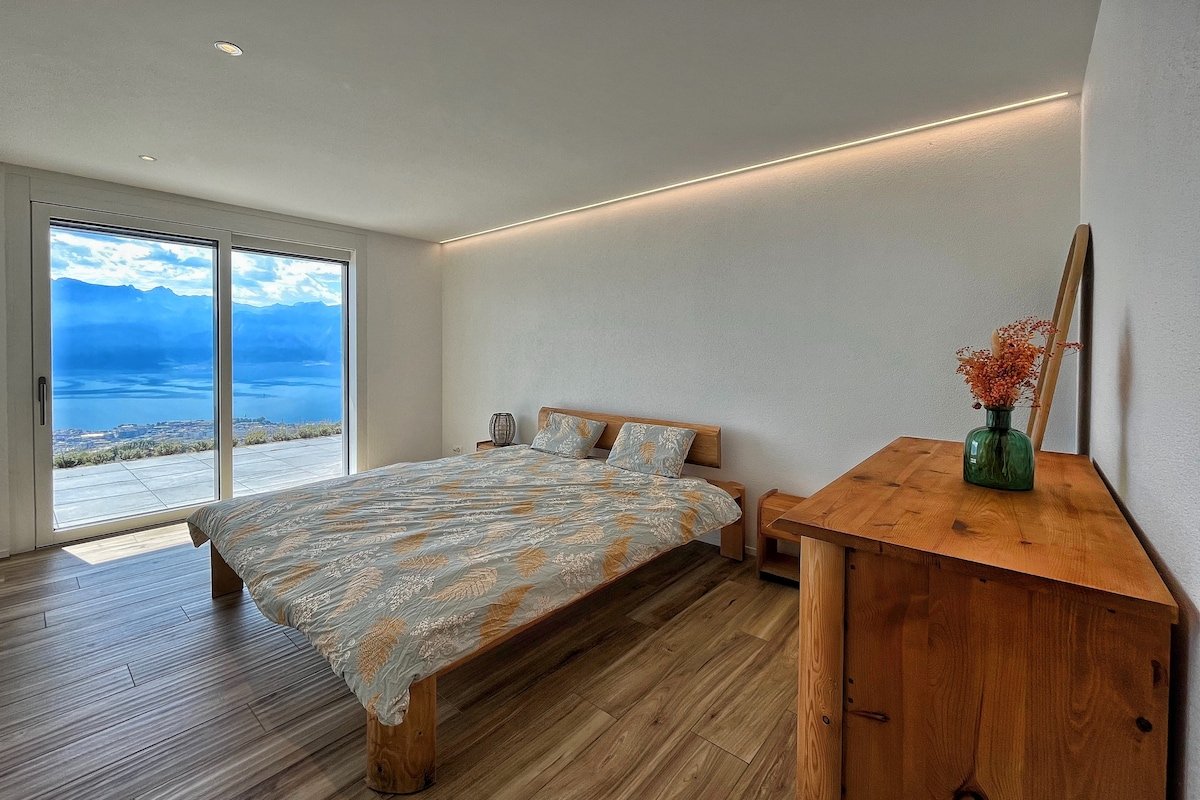 Appartement Moderne vue panoramique près Montreux gallery image 5