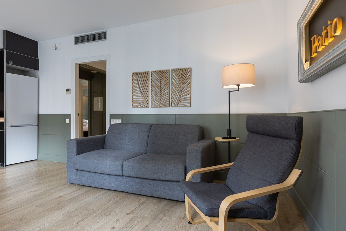Deluxe Apt with Breakfast in Gracia by EnjoyBCN gallery image 4