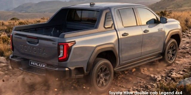 TOYOTA HILUX 2.8 GD-6 RB LEGEND RS 4X4 A/T P/U D/C (MHEV) - 12 