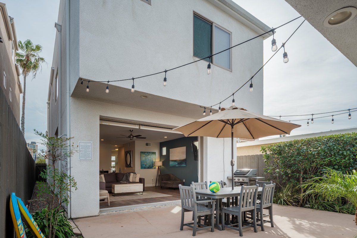 Large Beach Home | 1 Block to Beach & More | AC gallery image 5