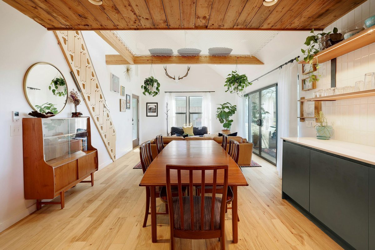 Hilltop Homestead with a view