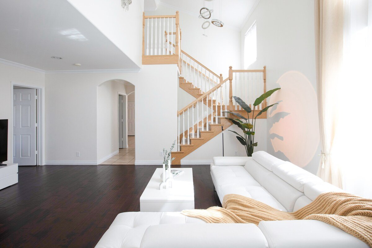 Pasadena Luxury Smart New House 4B3.5B w/Theatres gallery image 3