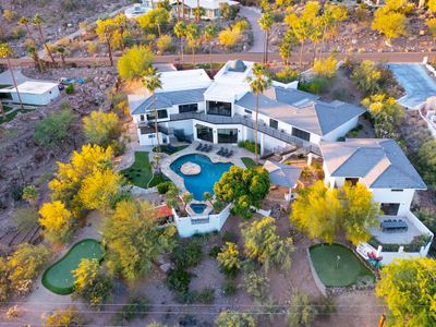 Manor on Valle Vista