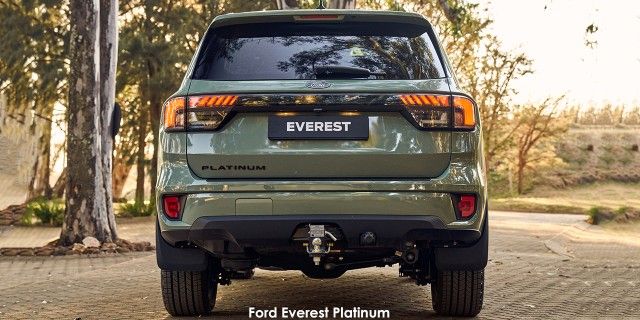 FORD EVEREST 3.0D V6 PLATINUM AWD A/T - 32 