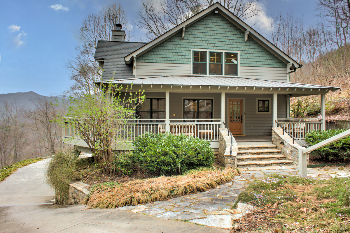 Town Mountain Breeze by CM | Hot Tub & Fire Pit