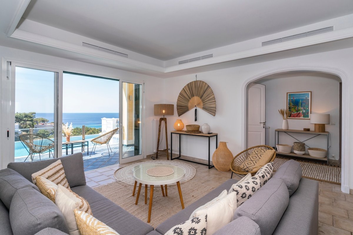 VILLA SONRIENTE gallery image 3