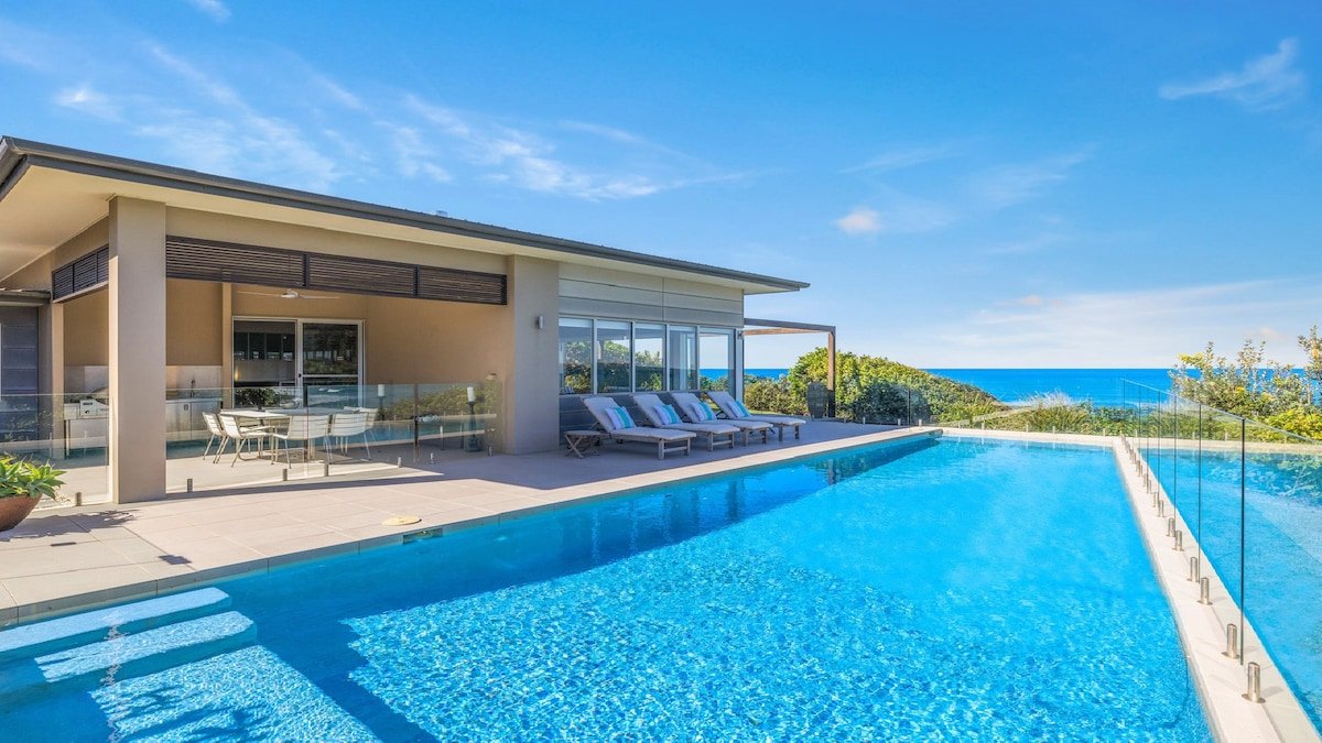 Osprey – Amazing Location, Pool, Beach gallery image 2