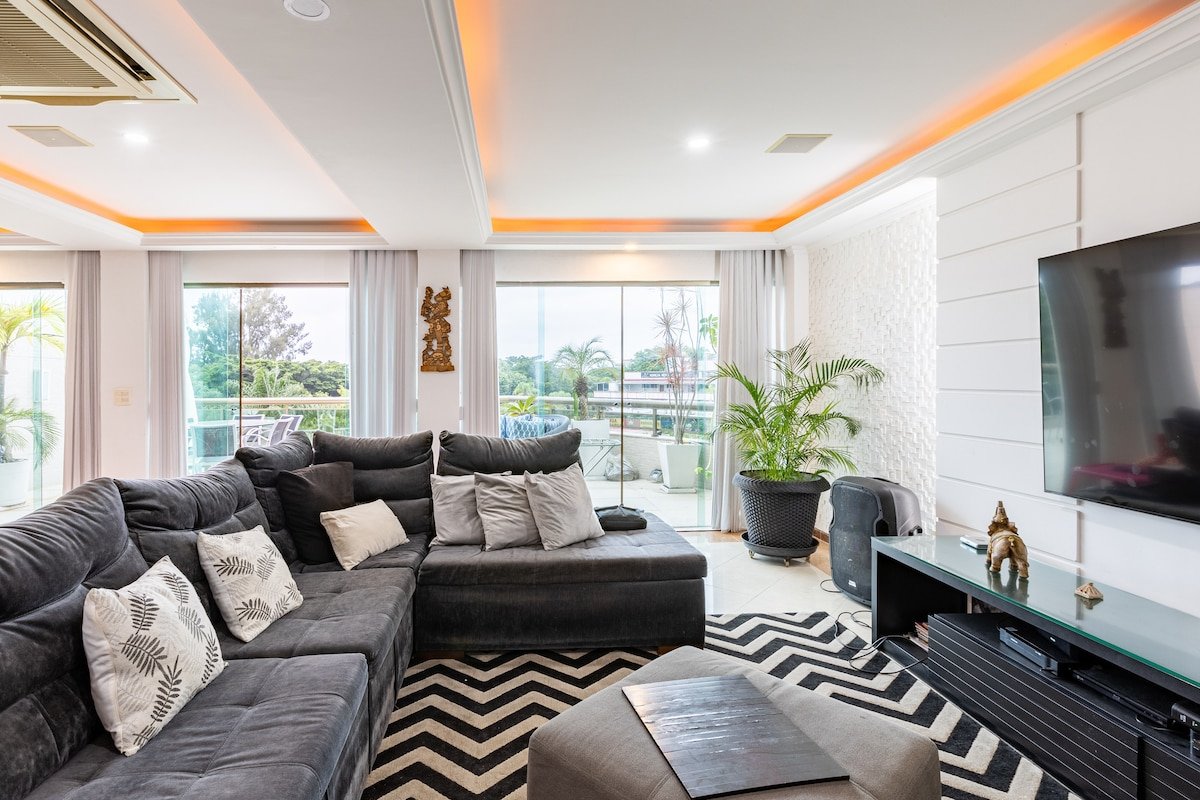 Lindissima Cobertura super ampla a 500 mt da praia gallery image 2