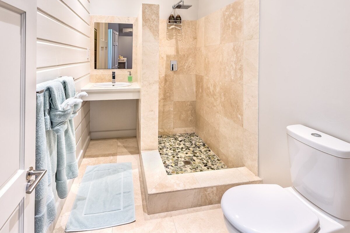 La Lune gallery image 4