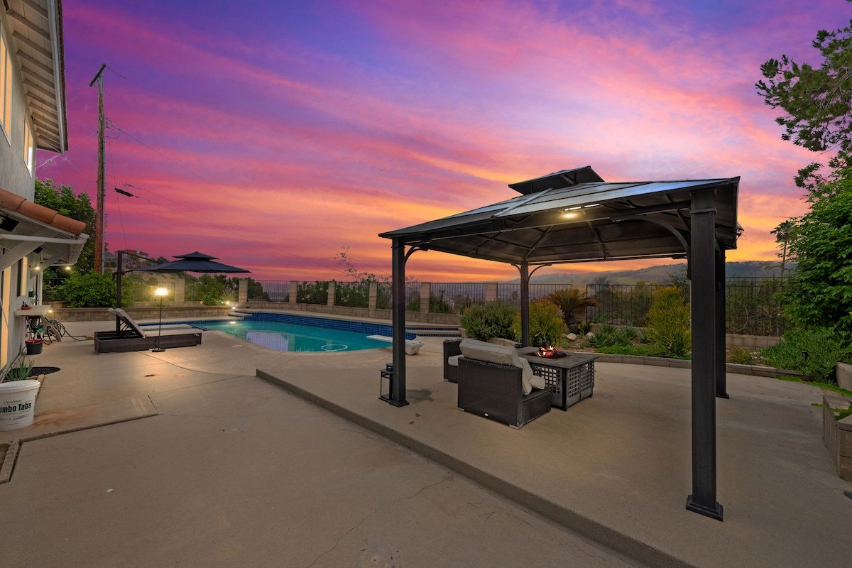 Cheerful 5B&3B Near Disney/Pool gallery image 2