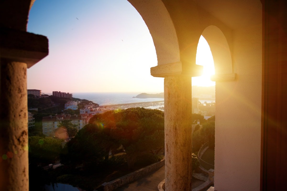 Villa Maricel, Luxurious Villa in Costa Brava gallery image 4