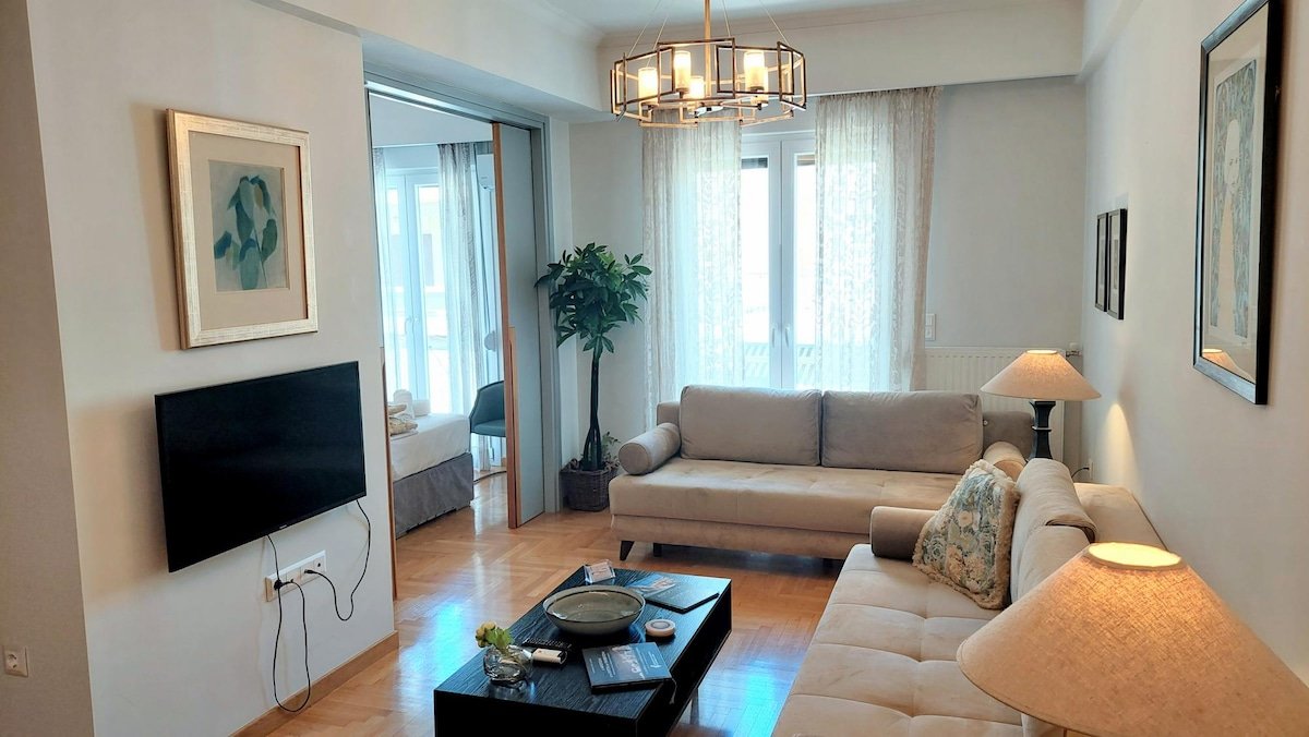 Elegant apartment in Acropolis gallery image 5
