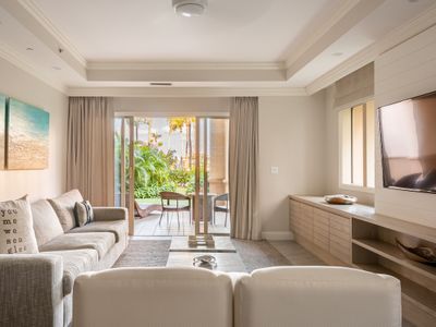 Ritz-Carlton Condo by RC Cayman Residences Rentals