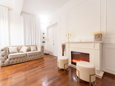 Trevi Fountain Superior Suites