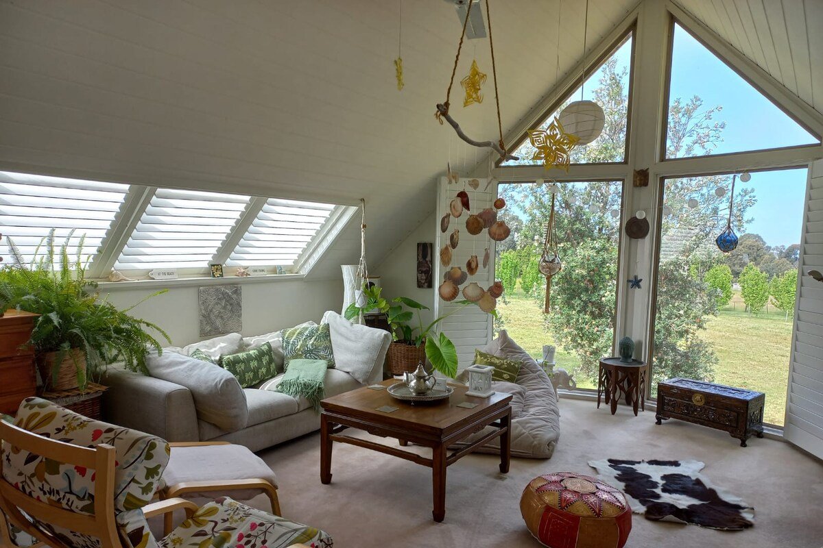 Coastal 3Acre Paradise-5min drive to beach&town gallery image 3