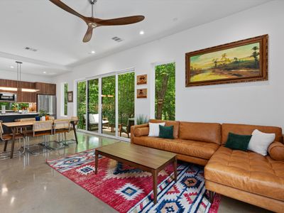 East Side Wellness Oasis: 4BR Retreat