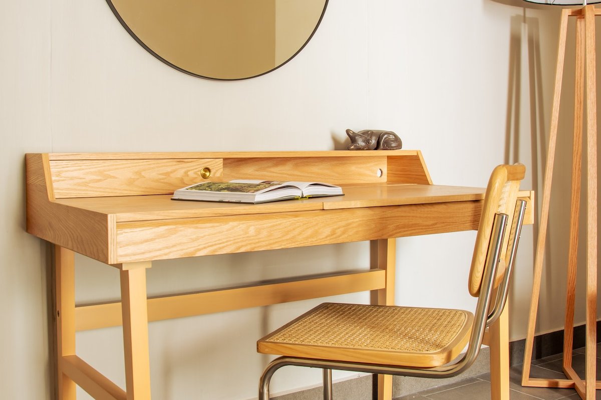 3BR Beautiful Apartment with Great Light gallery image 3