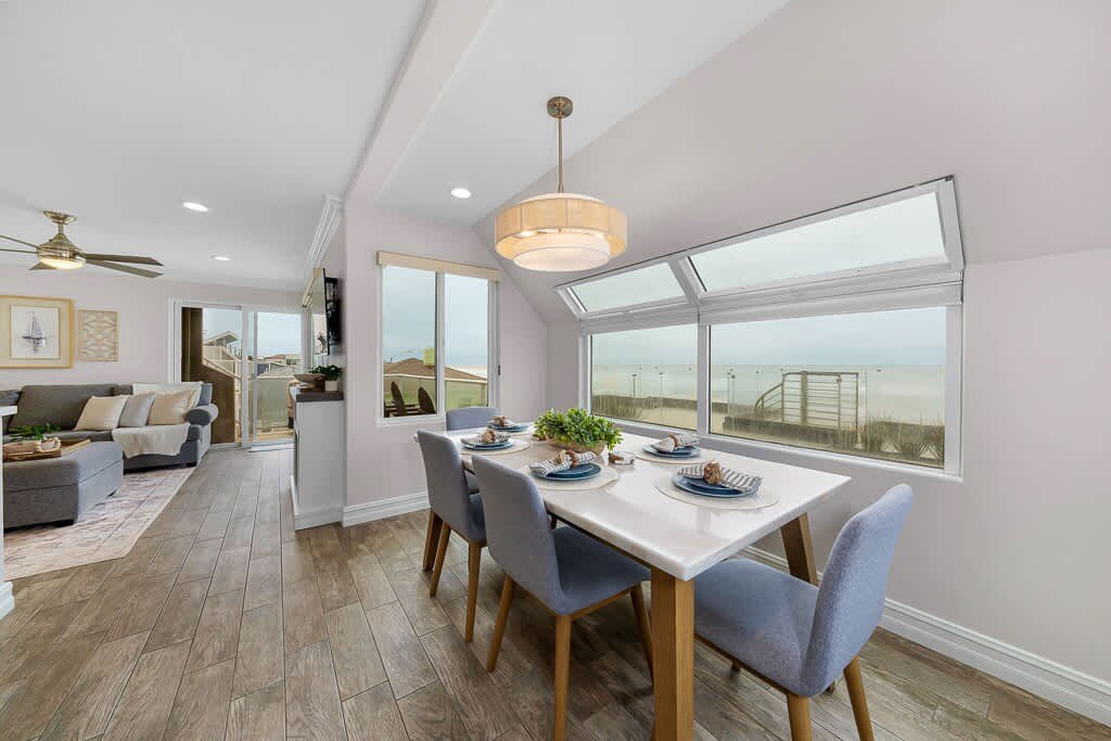 Stunning Ocean Views Rooftop Deck – Sleeps 10 gallery image 4