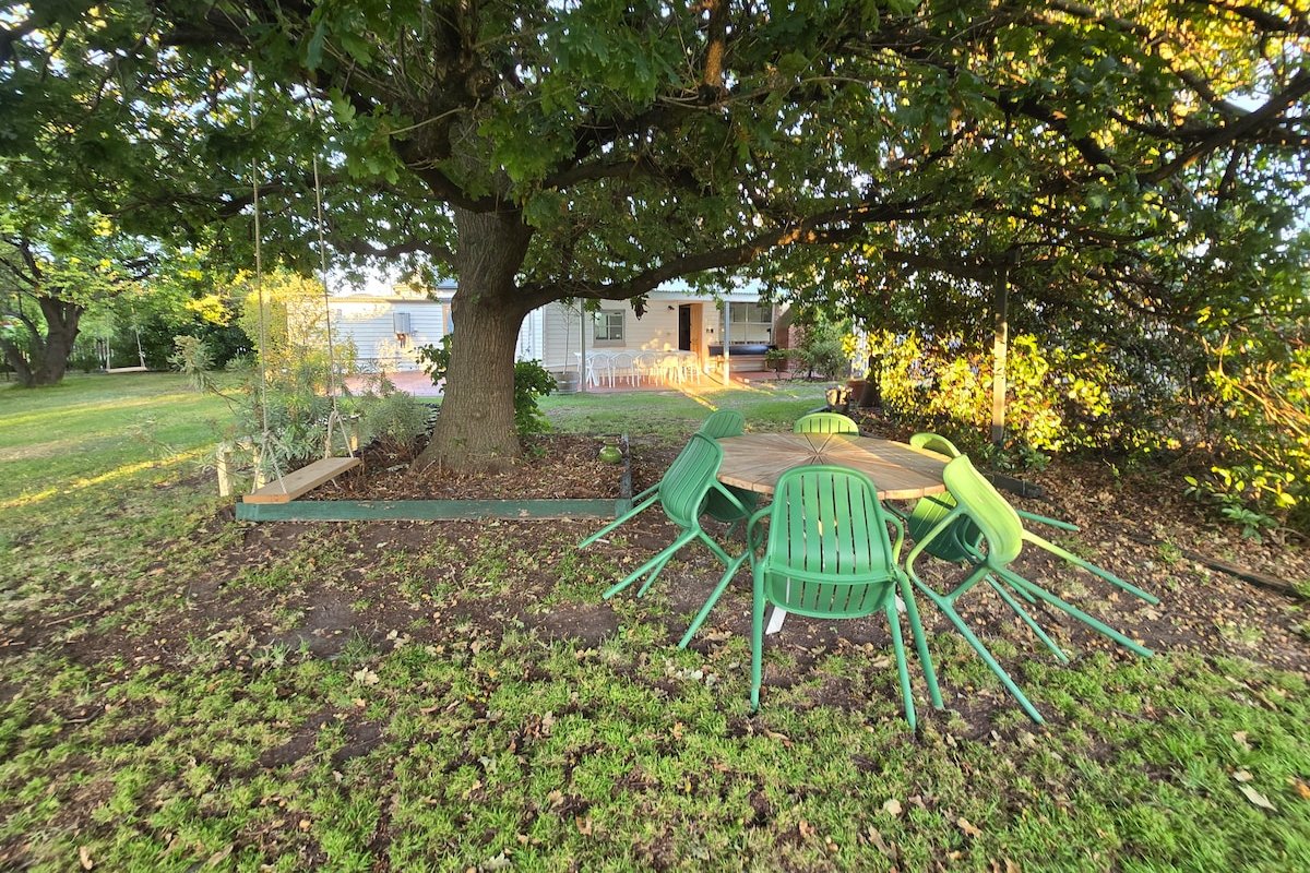 The Colonial – Whole Home gallery image 3